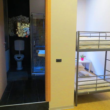 Panda Hostel Milano Exteriör bild
